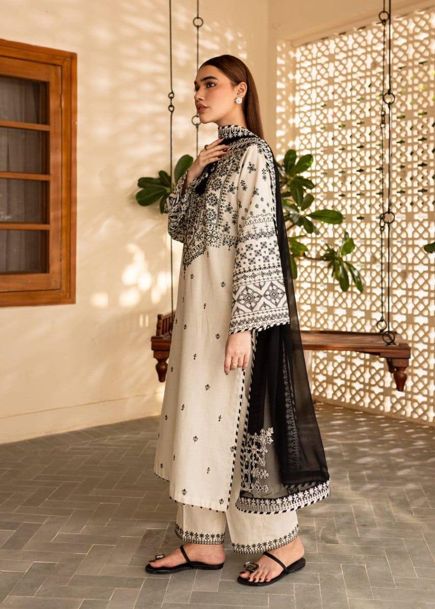 3pcs women's embroidered cotton Stitched suit